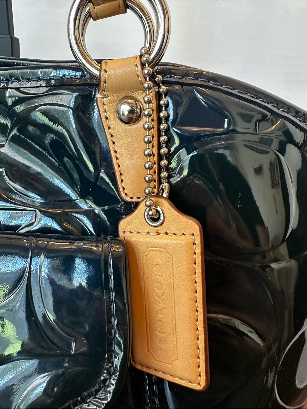 COACH Leah Rich Navy Patent Leather Tote w/ Hang Tag - Picture 4 of 16